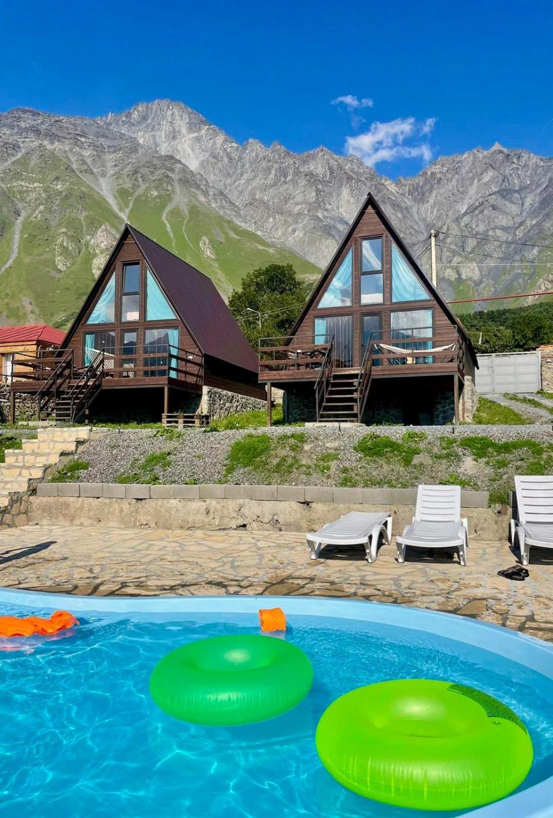 הוילה Morning Star Kazbegi מראה חיצוני תמונה